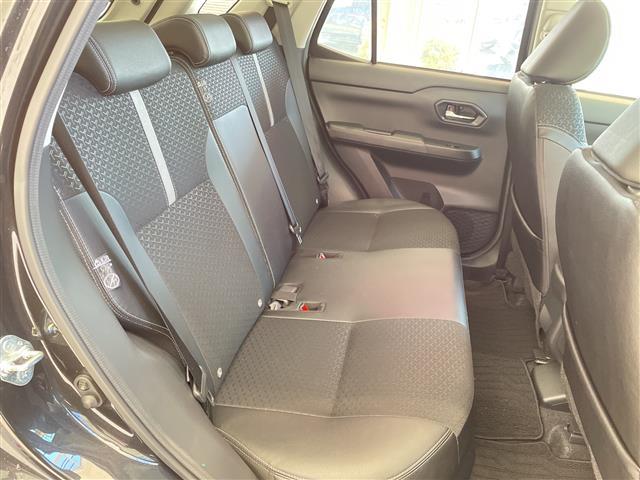 ロッキー プレミアムG HEV スマートアシスト 全方位モニター用カメラ レーダークルーズコントロール LEDオートライト ハーフレザー シートヒーター コーナーセンサー ステアリングスイッチ(31枚目)