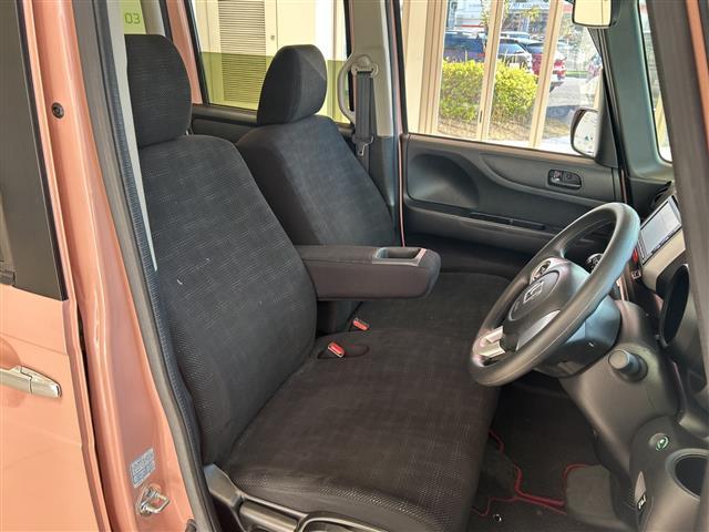 Ｎ－ＢＯＸ Ｇ・Ｌパッケージ　純正メモリーナビ　ＣＤ／ＤＶＤ／ＢＴ／フルセグ　バックカメラ　左パワースライドドア　ＥＴＣ　スマートキー×２　禁煙車（11枚目）