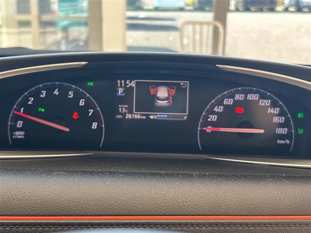 シエンタ G クエロ トヨタセーフティーセンス 純正ナビ パノラミックビューモニター 両側パワースライドドア LEDオートライト ハーフレザーシート シートヒーター 純正15インチアルミ ステアリングヒーター ETC 禁煙(3枚目)