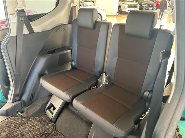 シエンタ G クエロ トヨタセーフティーセンス 純正ナビ パノラミックビューモニター 両側パワースライドドア LEDオートライト ハーフレザーシート シートヒーター 純正15インチアルミ ステアリングヒーター ETC 禁煙(38枚目)