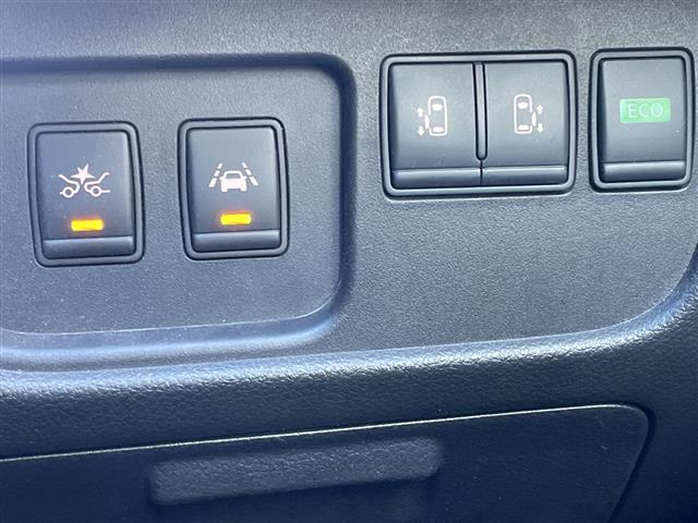 セレナ ハイウェイスターS-HVアドバンスドセーフティパック エマージェンシーブレーキ フリップダウンモニター ナビ アラウンドビューモニター 両側パワースライドドア クルーズコントロール HID 純正16インチアルミホイール ETC(8枚目)