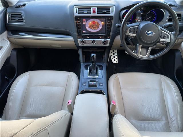 レガシィアウトバック リミテッド アイサイト サンルーフ 純正8インチナビ フルセグTV バックカメラ パワーバックドア レーダークルーズコントロール LED レザーシート パワーシート シートヒーター ETC 禁煙車(2枚目)