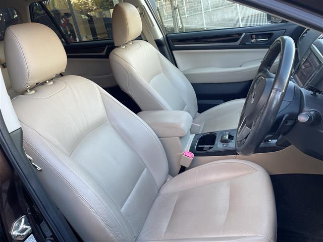 レガシィアウトバック リミテッド アイサイト サンルーフ 純正8インチナビ フルセグTV バックカメラ パワーバックドア レーダークルーズコントロール LED レザーシート パワーシート シートヒーター ETC 禁煙車(11枚目)