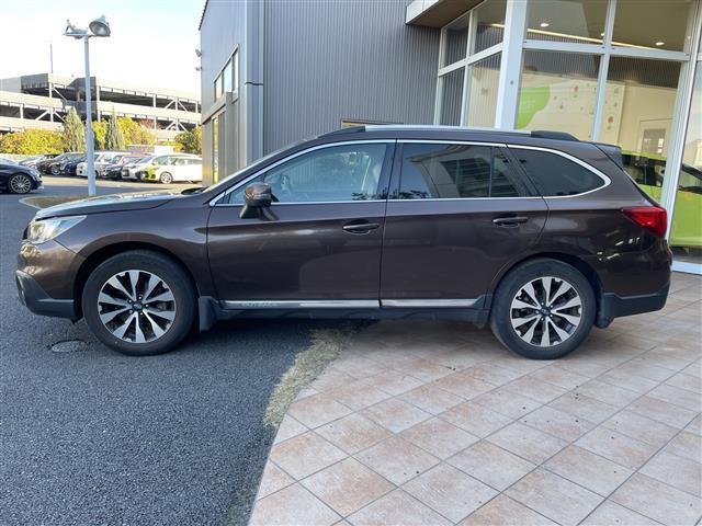 レガシィアウトバック リミテッド アイサイト サンルーフ 純正8インチナビ フルセグTV バックカメラ パワーバックドア レーダークルーズコントロール LED レザーシート パワーシート シートヒーター ETC 禁煙車(22枚目)