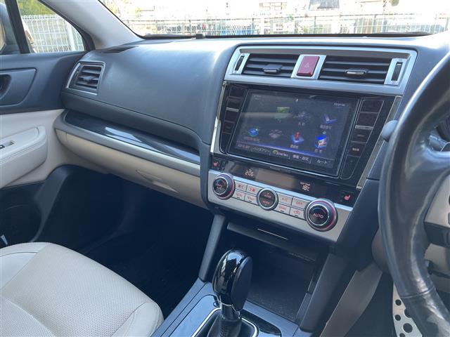 レガシィアウトバック リミテッド アイサイト サンルーフ 純正8インチナビ フルセグTV バックカメラ パワーバックドア レーダークルーズコントロール LED レザーシート パワーシート シートヒーター ETC 禁煙車(29枚目)