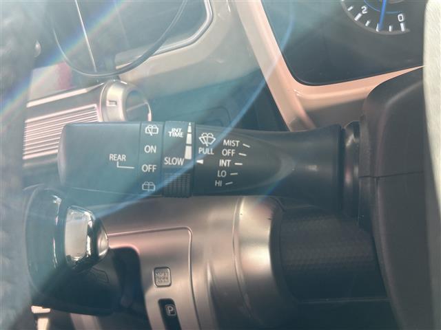 スペーシアギア ハイブリッドＸＺ　デュアルカメラブレーキサポート　社外ＳＤナビ　全方位カメラ　両側パワースライドドア　ＬＥＤオートライト　シートヒーター　ステアリングスイッチ　コーナーセンサー　２列目サンシェード　スマートキー（14枚目）