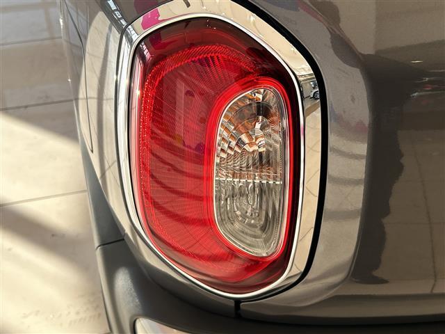 スペーシアギア ハイブリッドＸＺ　デュアルカメラブレーキサポート　社外ＳＤナビ　全方位カメラ　両側パワースライドドア　ＬＥＤオートライト　シートヒーター　ステアリングスイッチ　コーナーセンサー　２列目サンシェード　スマートキー（37枚目）