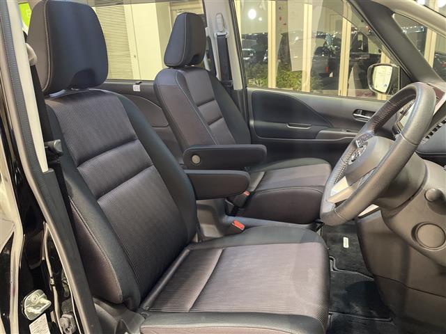 セレナ ハイウェイスター VセレクションII プロパイロット 純正ナビ フルセグTV アラウンドビューモニター フリップダウンモニター 両側パワースライドドア LED インテリジェントルームミラー Pスタート ETC 禁煙車(33枚目)