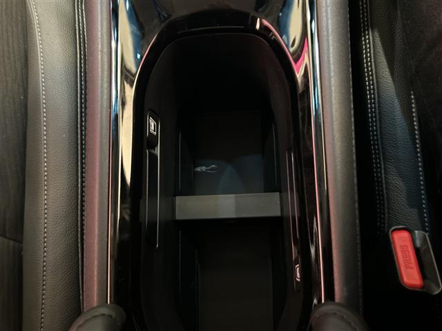 ヴェゼル ハイブリッドZ・ホンダセンシング 純正8インチナビ バックカメラ レーダークルーズコントロール ハーフレザーシート シートヒーター LEDオートライト 純正17インチアルミホイール ルーフレール ステアリングスイッチ ビルトインETC(10枚目)