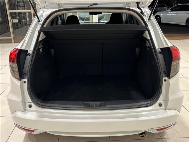 ヴェゼル ハイブリッドZ・ホンダセンシング 純正8インチナビ バックカメラ レーダークルーズコントロール ハーフレザーシート シートヒーター LEDオートライト 純正17インチアルミホイール ルーフレール ステアリングスイッチ ビルトインETC(30枚目)