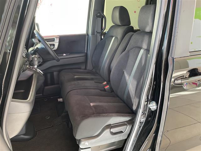 N-BOXカスタム L スタイル+ブラック ホンダセンシング 純正8インチメモリナビ バックカメラ 両側パワースライドドア レーダークルーズコントロール LEDオートライト シートヒーター 純正14インチアルミホイール 電子パーキング 禁煙車(12枚目)