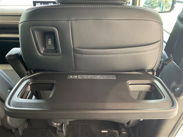 ステップワゴン ｅ：ＨＥＶスパーダ（32枚目）