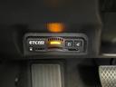 ヴェゼル ｅ：ＨＥＶ　Ｚ　ホンダセンシング　純正ナビ　バックカメラ　パワーバックドア　レーダークルーズコントロール　ＬＥＤ　ハーフレザーシート　シートヒーター　純正１８インチアルミ　ステアリングヒーター　純正ＥＴＣ２．０（6枚目）