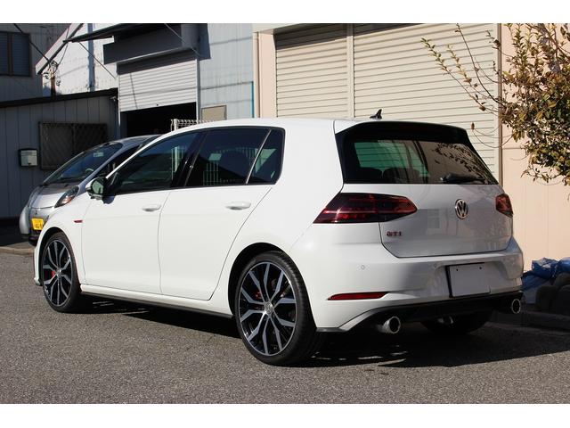 ゴルフGTI パフォーマンス 最終モデル 1オーナー 禁煙車 走行23500km 限定車 245馬力 デジタルメーター 9.2インチDiscoverPro DCCパッケージ ブラインドスポット 360°全方位カメラ 地デジ(2枚目)