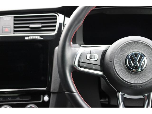 ゴルフGTI パフォーマンス 最終モデル 1オーナー 禁煙車 走行23500km 限定車 245馬力 デジタルメーター 9.2インチDiscoverPro DCCパッケージ ブラインドスポット 360°全方位カメラ 地デジ(16枚目)