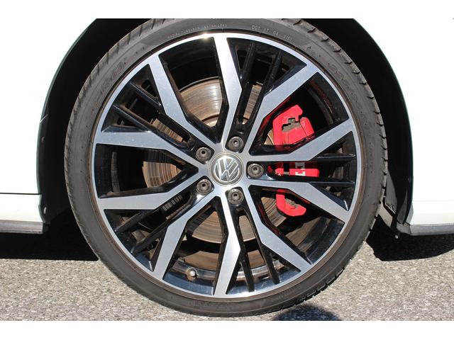 ゴルフGTI パフォーマンス 最終モデル 1オーナー 禁煙車 走行23500km 限定車 245馬力 デジタルメーター 9.2インチDiscoverPro DCCパッケージ ブラインドスポット 360°全方位カメラ 地デジ(41枚目)