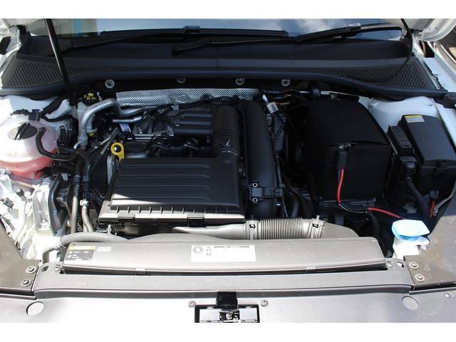 パサートヴァリアント ＴＳＩハイライン　走行８４００ｋｍ　１オーナー　禁煙車　ブラウンレザー　エコカー減税　シートヒーター　電動トランク　アダクティブクルーズ　衝突軽減　レーンキープ　バックカメラ　パークセンサー　地デジ　前後ドラレコ（48枚目）