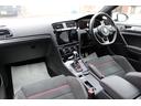 ゴルフGTI パフォーマンス 最終モデル 1オーナー 禁煙車 走行23500km 限定車 245馬力 デジタルメーター 9.2インチDiscoverPro DCCパッケージ ブラインドスポット 360°全方位カメラ 地デジ(6枚目)
