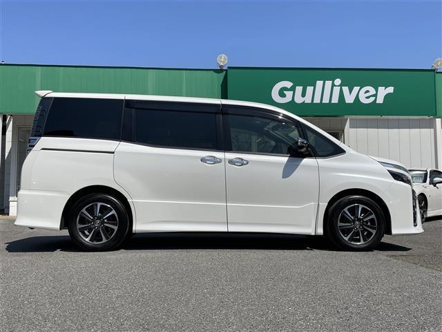 ヴォクシー ＺＳ　煌　トヨタセーフティーセンス　純正ＳＤナビ　バックカメラ　両後パワースライドドア　クルーズコントロール　スマートキー　バックドアイージークローザー　ＬＥＤライト　フォグランプ　ＥＴＣ　純正１６インチアルミ（52枚目）