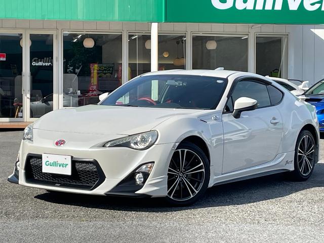 ８６ ＧＴ　６ＭＴ　ＴＲＤエアロ　ＴＲＤマフラー　純正ＳＤナビ　バックカメラ　スマートキー　純正１７インチアルミホイール　純正キセノンヘッドライト　フォグランプ　純正ドライブレコーダー　ＥＴＣ　ドアバイザー（44枚目）