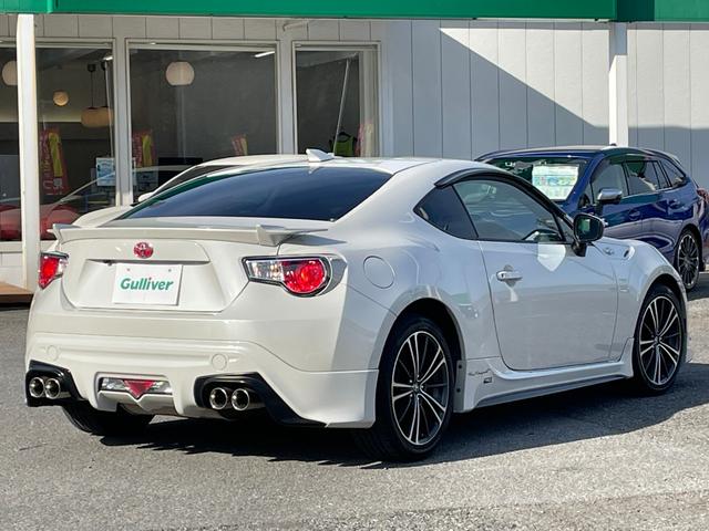８６ ＧＴ　６ＭＴ　ＴＲＤエアロ　ＴＲＤマフラー　純正ＳＤナビ　バックカメラ　スマートキー　純正１７インチアルミホイール　純正キセノンヘッドライト　フォグランプ　純正ドライブレコーダー　ＥＴＣ　ドアバイザー（54枚目）