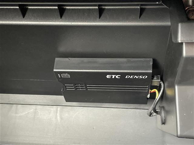 タント カスタムＸスタイルセレクション　スマートアシスト　社外ＳＤナビ　バックカメラ　両パワースライドドア　ハーフレザーシート　前席シートヒーター　スマートキー　コーナーセンサー　ＥＴＣ　純正ＬＥＤライト　フォグランプ　純正１４インチアルミ（33枚目）