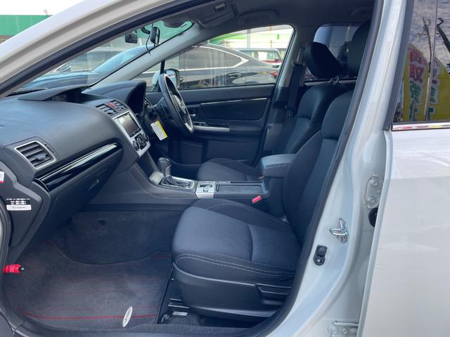 レヴォーグ １．６ＧＴアイサイト　Ｓスタイル　社外ＳＤナビ　バックカメラ　スマートキー　運転席パワーシート　追従式クルーズコントロール　前後コーナーセンサー　純正ＯＰグリル　純正１８インチアルミホイール　ＬＥＤヘッドライト　フォグランプ　ＥＴＣ（32枚目）