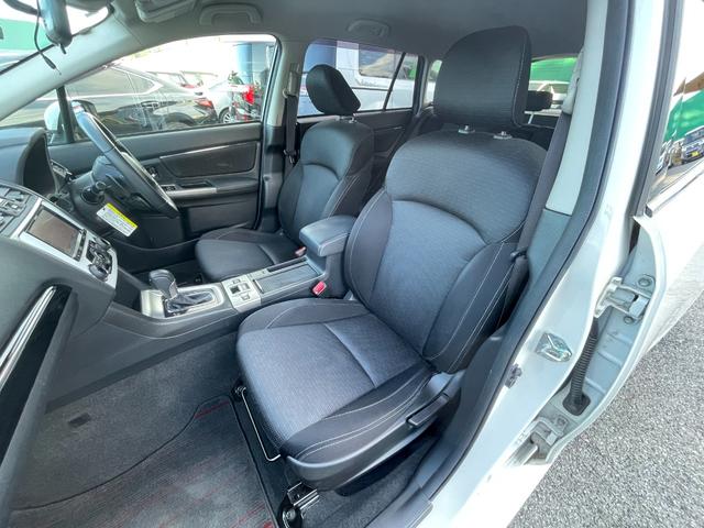 レヴォーグ １．６ＧＴアイサイト　Ｓスタイル　社外ＳＤナビ　バックカメラ　スマートキー　運転席パワーシート　追従式クルーズコントロール　前後コーナーセンサー　純正ＯＰグリル　純正１８インチアルミホイール　ＬＥＤヘッドライト　フォグランプ　ＥＴＣ（33枚目）