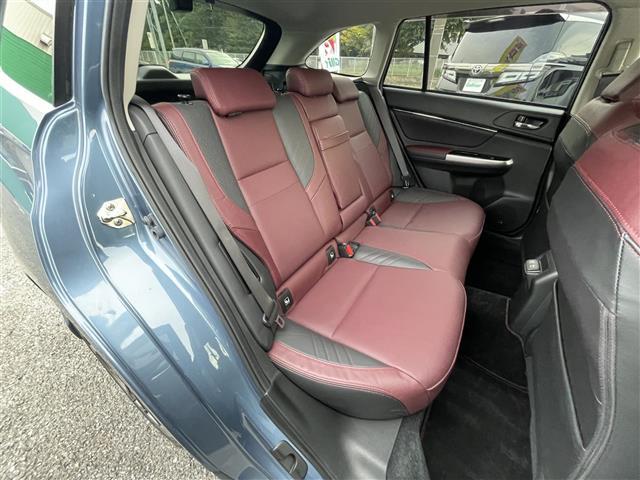 レヴォーグ 1.6STIスポーツアイサイト コンビレザーシート ダイアトーン8インチナビ アイサイトセイフティプラス STiマフラー スマートリヤビューモニター パワーシート シートヒーター スマートキー コーナーセンサー 純正18インチアルミ(19枚目)