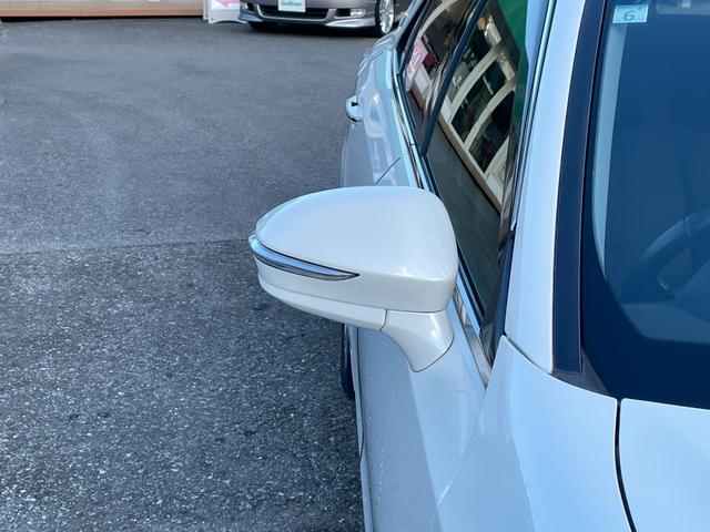 クラウンハイブリッド アスリートＳ　プリクラッシュセーフティー　インテリジェントクリアランスソナー　純正ＨＤＤナビ　バックカメラ　パワーシート　シートヒーター　ステアリングヒーター　レーダークルーズ　スマートキー　ドラレコ　ＥＴＣ（12枚目）