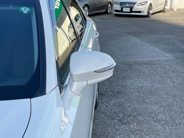 クラウンハイブリッド アスリートＳ　プリクラッシュセーフティー　インテリジェントクリアランスソナー　純正ＨＤＤナビ　バックカメラ　パワーシート　シートヒーター　ステアリングヒーター　レーダークルーズ　スマートキー　ドラレコ　ＥＴＣ（13枚目）