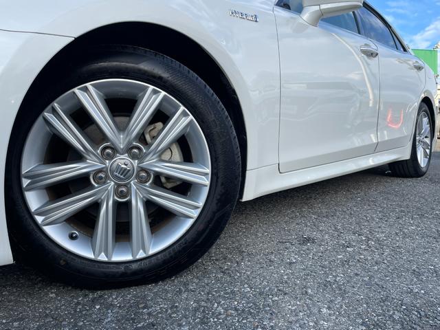 クラウンハイブリッド アスリートＳ　プリクラッシュセーフティー　インテリジェントクリアランスソナー　純正ＨＤＤナビ　バックカメラ　パワーシート　シートヒーター　ステアリングヒーター　レーダークルーズ　スマートキー　ドラレコ　ＥＴＣ（24枚目）