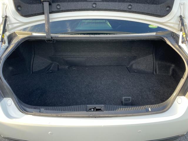 クラウンハイブリッド アスリートＳ　プリクラッシュセーフティー　インテリジェントクリアランスソナー　純正ＨＤＤナビ　バックカメラ　パワーシート　シートヒーター　ステアリングヒーター　レーダークルーズ　スマートキー　ドラレコ　ＥＴＣ（42枚目）