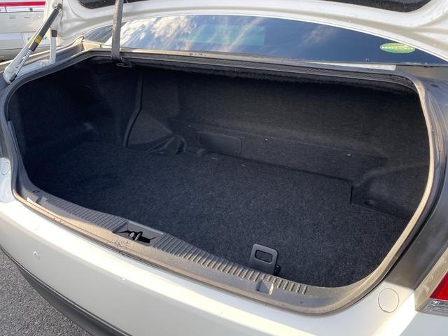 クラウンハイブリッド アスリートＳ　プリクラッシュセーフティー　インテリジェントクリアランスソナー　純正ＨＤＤナビ　バックカメラ　パワーシート　シートヒーター　ステアリングヒーター　レーダークルーズ　スマートキー　ドラレコ　ＥＴＣ（43枚目）