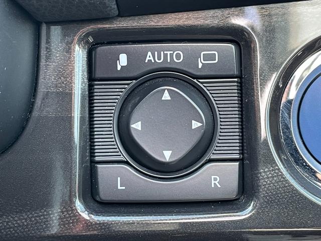 クラウンハイブリッド アスリートＳ　プリクラッシュセーフティー　インテリジェントクリアランスソナー　純正ＨＤＤナビ　バックカメラ　パワーシート　シートヒーター　ステアリングヒーター　レーダークルーズ　スマートキー　ドラレコ　ＥＴＣ（59枚目）