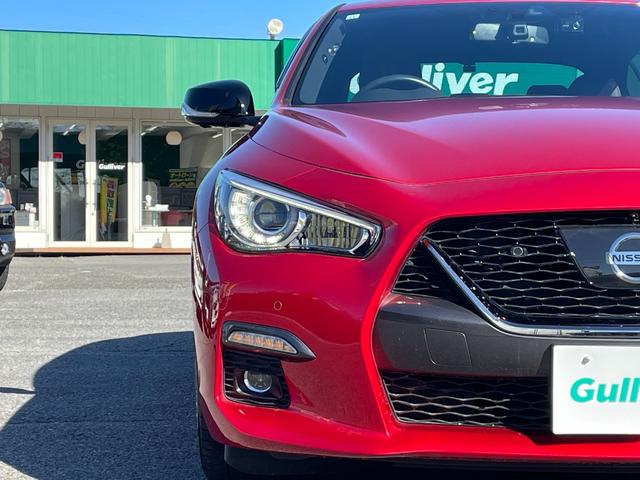 スカイライン ４００Ｒ　黒レザーシート　ＢＯＳＥサウンド　全方位運転支援システム　純正メーカーオプションナビ　エマージェンシーブレーキ　追従式クルコン　全席パワーシート　シートヒーター　全周囲カメラ　前後ドラレコ　ＥＴＣ（7枚目）