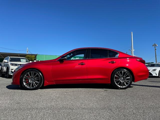 スカイライン ４００Ｒ　黒レザーシート　ＢＯＳＥサウンド　全方位運転支援システム　純正メーカーオプションナビ　エマージェンシーブレーキ　追従式クルコン　全席パワーシート　シートヒーター　全周囲カメラ　前後ドラレコ　ＥＴＣ（14枚目）