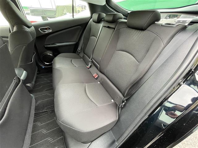 プリウス S TRDエアロ 純正9インチSDナビ バックカメラ トヨタセーフティーセンス レーダークルーズコントロール RAYS18インチアルミ 社外デジタルインナーミラー スマートキー コーナーセンサー ETC(20枚目)