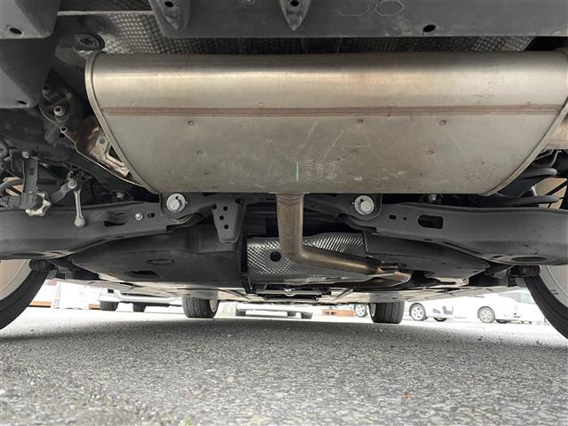 プリウス S TRDエアロ 純正9インチSDナビ バックカメラ トヨタセーフティーセンス レーダークルーズコントロール RAYS18インチアルミ 社外デジタルインナーミラー スマートキー コーナーセンサー ETC(41枚目)