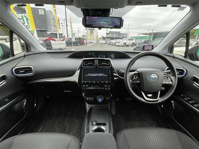 プリウス S TRDエアロ 純正9インチSDナビ バックカメラ トヨタセーフティーセンス レーダークルーズコントロール RAYS18インチアルミ 社外デジタルインナーミラー スマートキー コーナーセンサー ETC(42枚目)