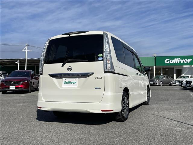 セレナ ハイウェイスター　Ｓ－ハイブリッド　エマージェンシーブレーキ　車線逸脱警報　社外ＳＤナビ　バックカメラ　両後パワースライドドア　インテリジェントキー　クルーズコントロール　純正ＬＥＤヘッドライト　フォグランプ　純正１６インチアルミ（10枚目）