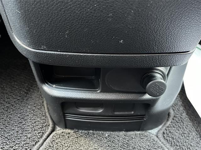 セレナ ハイウェイスター　Ｓ－ハイブリッド　エマージェンシーブレーキ　車線逸脱警報　社外ＳＤナビ　バックカメラ　両後パワースライドドア　インテリジェントキー　クルーズコントロール　純正ＬＥＤヘッドライト　フォグランプ　純正１６インチアルミ（40枚目）