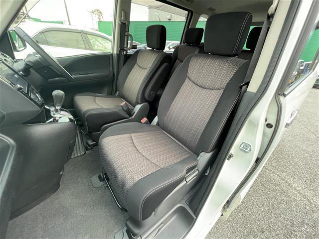 セレナ ハイウェイスターＶエアロモード＋セフティＳＨＶＡセフ　ＩＭＰＵＬ仕様　ＩＭＰＵＬエアロ　ＩＭＰＵＬマフラー　ＩＭＰＵＬ１８インチアルミ　エマージェンシーブレーキ　アラウンドビューカメラ　フリップダウンモニター　両後パワスラ　クルコン　インテリジェントキー（16枚目）