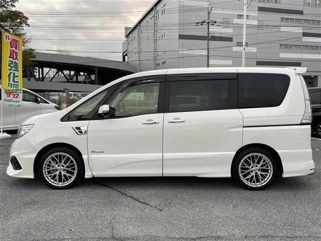 セレナ ハイウェイスターＶエアロモード＋セフティＳＨＶＡセフ　ＩＭＰＵＬ仕様　ＩＭＰＵＬエアロ　ＩＭＰＵＬマフラー　ＩＭＰＵＬ１８インチアルミ　エマージェンシーブレーキ　アラウンドビューカメラ　フリップダウンモニター　両後パワスラ　クルコン　インテリジェントキー（33枚目）