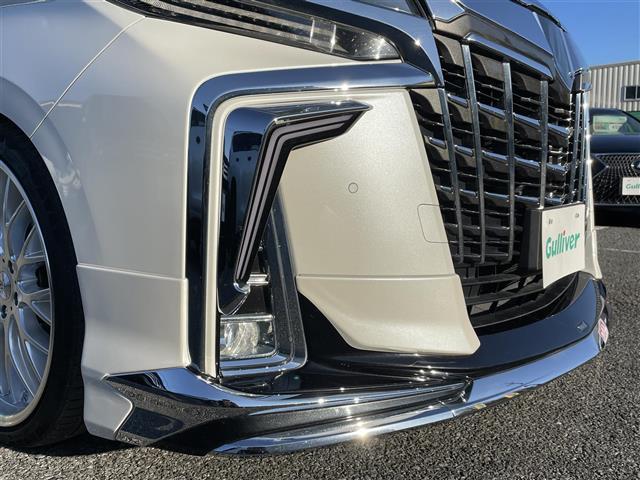 アルファード 2.5S Cパッケージ モデリスタエアロ モデリスタシグネチャーイルミブレード 純正9インチナビ フリップダウンモニター サンルーフ 黒革シート 両後パワースライド パワーバックドア デジタルインナーミラー 21インチアルミ(26枚目)