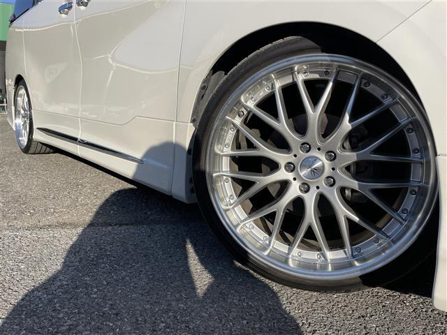 アルファード 2.5S Cパッケージ モデリスタエアロ モデリスタシグネチャーイルミブレード 純正9インチナビ フリップダウンモニター サンルーフ 黒革シート 両後パワースライド パワーバックドア デジタルインナーミラー 21インチアルミ(30枚目)