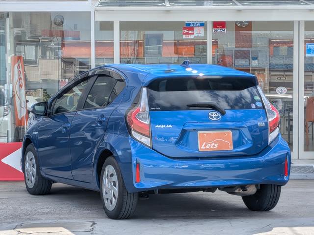 アクア G セーフティセンスC 10系後期型 車庫保管 禁煙車 スマートキー 純正7型ナビ Bluetooth接続 Bカメラ ドラレコ ETC 2オーナー スペアキー スタッドレスタイヤ付き スペアタイヤ(7枚目)