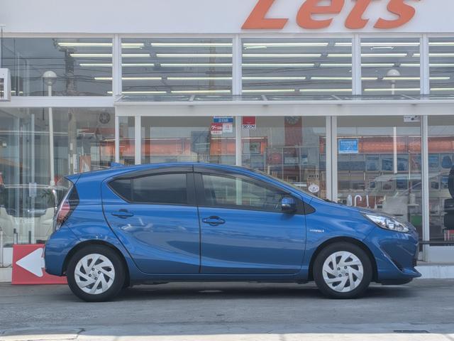 アクア G セーフティセンスC 10系後期型 車庫保管 禁煙車 スマートキー 純正7型ナビ Bluetooth接続 Bカメラ ドラレコ ETC 2オーナー スペアキー スタッドレスタイヤ付き スペアタイヤ(8枚目)