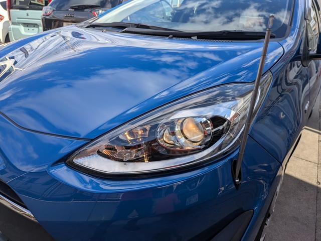 アクア G セーフティセンスC 10系後期型 車庫保管 禁煙車 スマートキー 純正7型ナビ Bluetooth接続 Bカメラ ドラレコ ETC 2オーナー スペアキー スタッドレスタイヤ付き スペアタイヤ(11枚目)