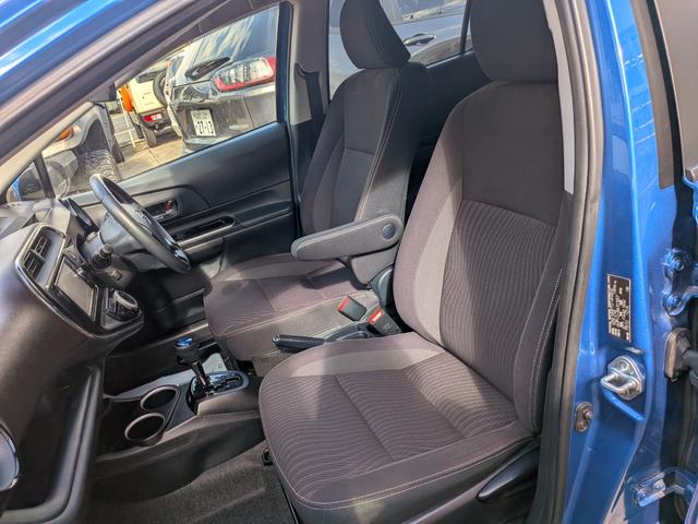 アクア G セーフティセンスC 10系後期型 車庫保管 禁煙車 スマートキー 純正7型ナビ Bluetooth接続 Bカメラ ドラレコ ETC 2オーナー スペアキー スタッドレスタイヤ付き スペアタイヤ(43枚目)